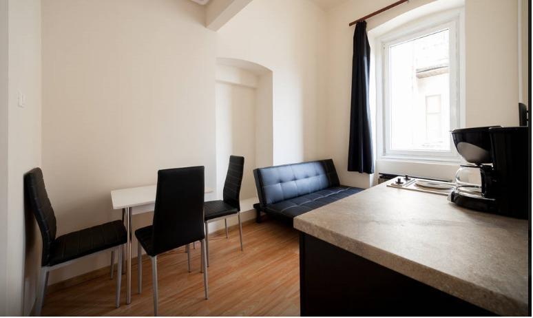 Sparrowl Apartments Budapeşte Oda fotoğraf